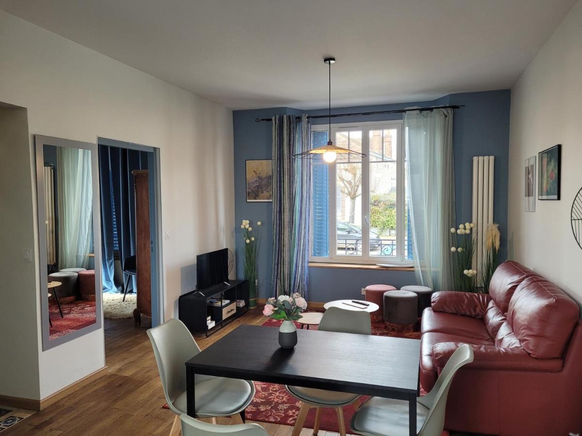 Appartements Cdg Joigny Exterior photo