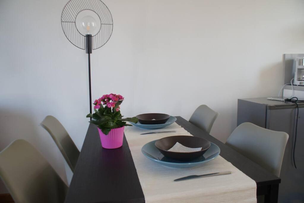 Appartements Cdg Joigny Exterior photo